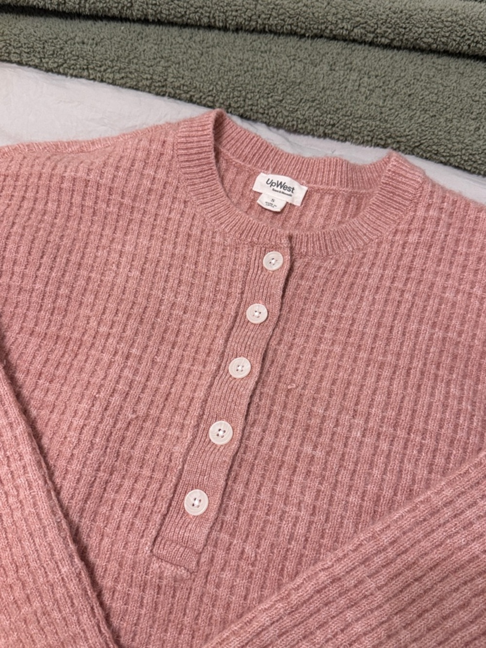 Upwest Sweater - Picture 2 of 4